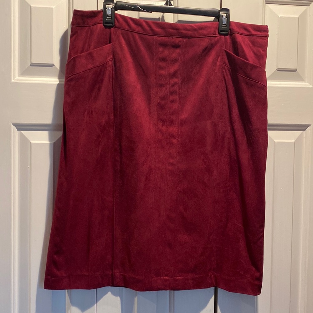New Directions Faux Suede Skirt